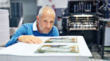 Business Cards – Effective And Cheap Advertising